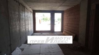 Тристаен Продажби, Пловдив (2)